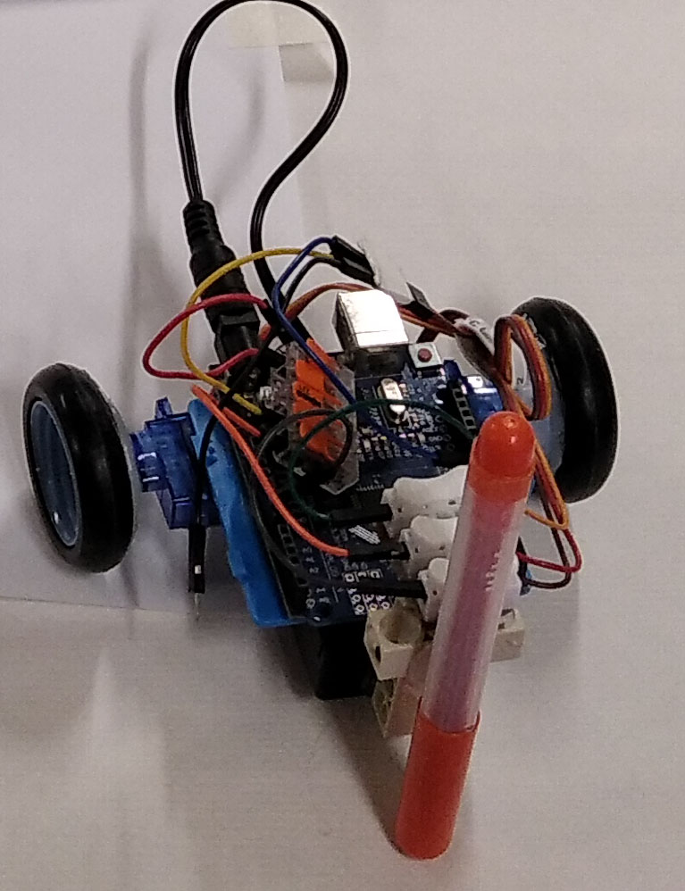 Robot artiste avec Arduino robot1.jpg