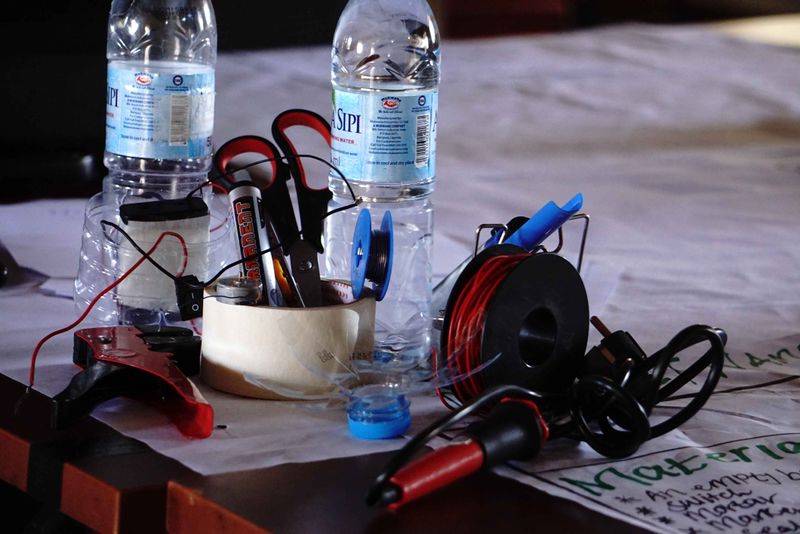 Water Bottle fan Tools and Materials2.jpg