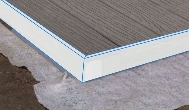 Poser une terrasse en lames composite sur sol meuble Poserterrasselamecompo 52.jpg