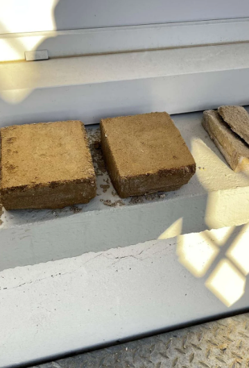 Brique de terre crue Capture d cran 2025-05-20 090715.png