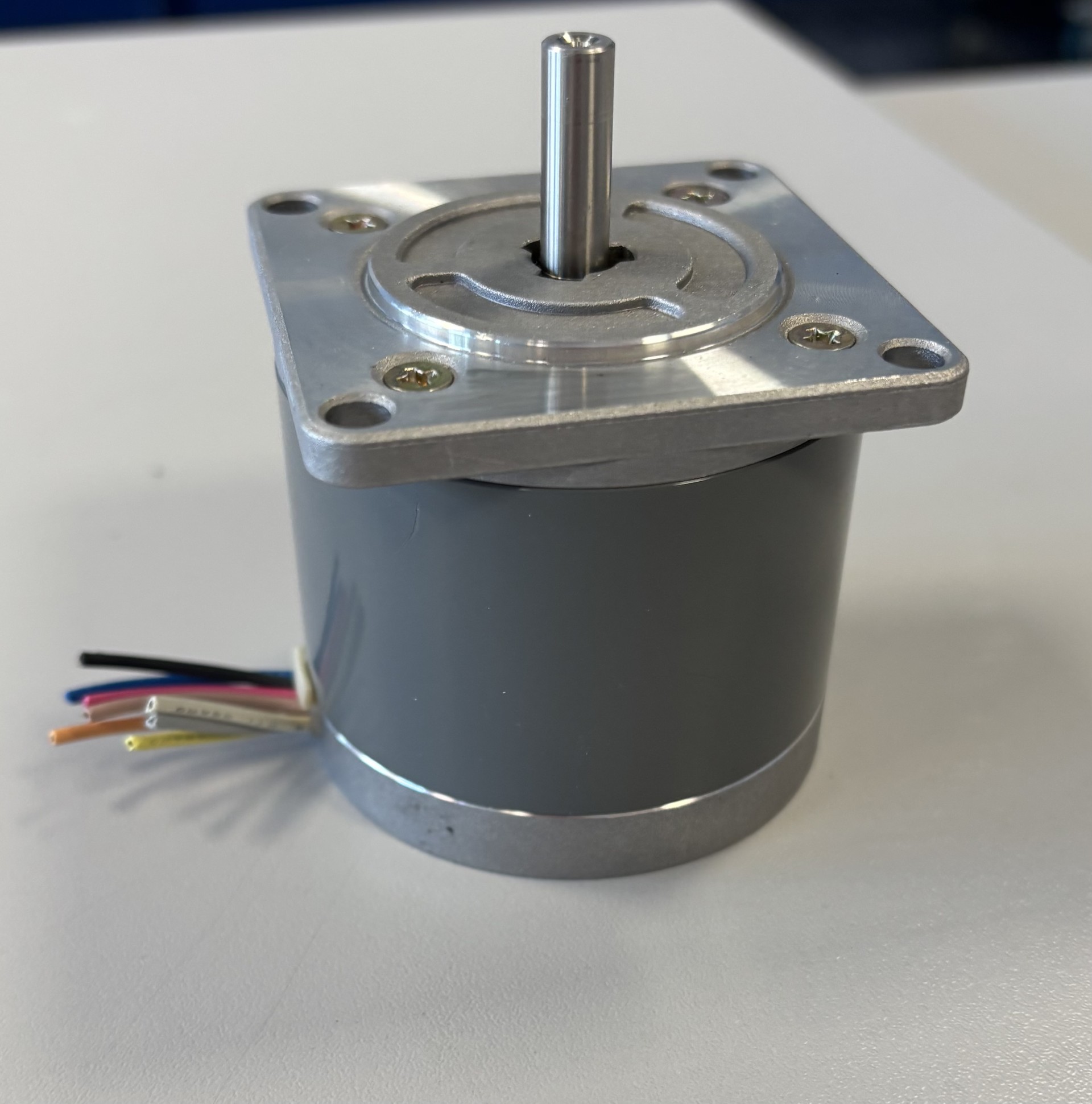 Concentrateur solaire likes AAA moteur.jpg