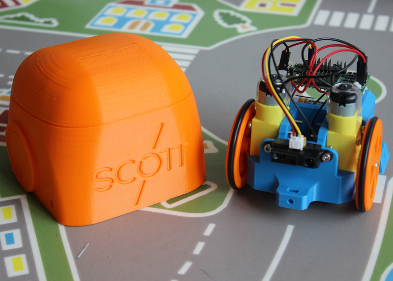 Le petit robot éducatif SCOTT by La Machinerie robot-scott.jpg
