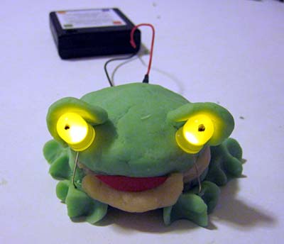 Squishy circuit squishy-circuits-LED-frog.jpg