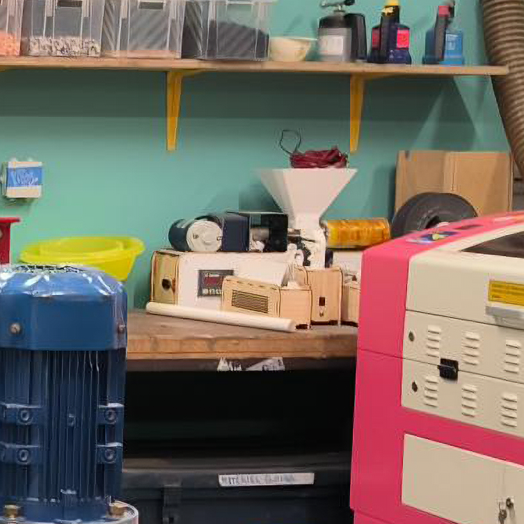 ATTRAPE RENNES - Embossage urbain tape 1 - modules d extrusion de fil d impression 3d.png