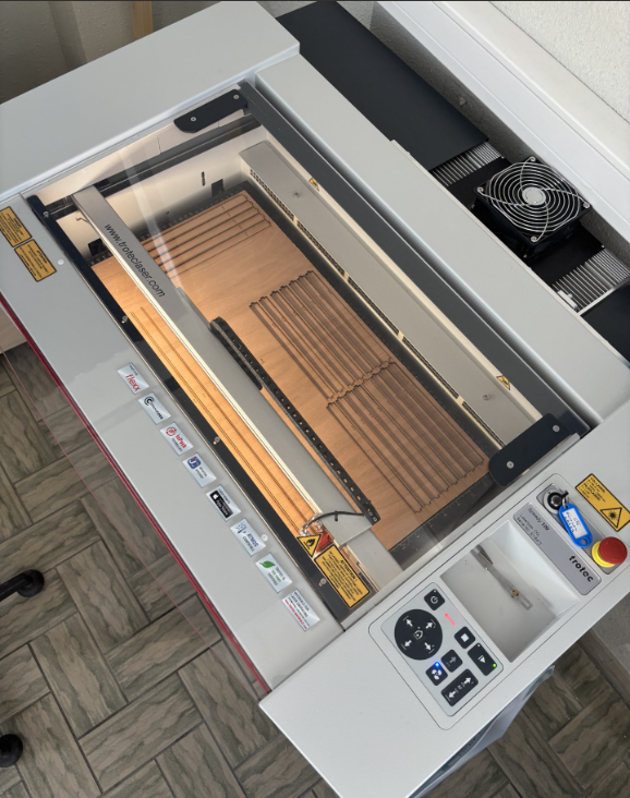 Mur d escalade inclinable et personalisable TREUIL Capture d cran 2025-05-20 101411.png