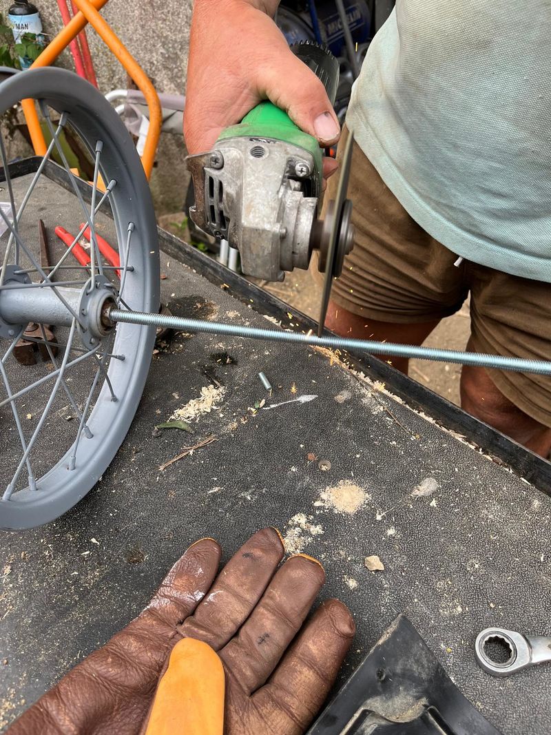 HALTE - Fabrication d un baton de pluie rotatif D01.jpg