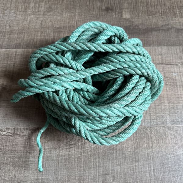 Fichier:DropLine le porte manteau urbain IMG 3383.jpg