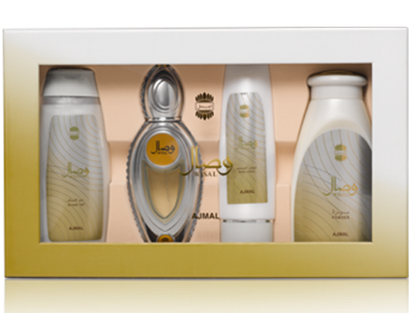 Discover_the_Essence_of_the_most_beautiful_Fragrances_wisal-gift_2.png
