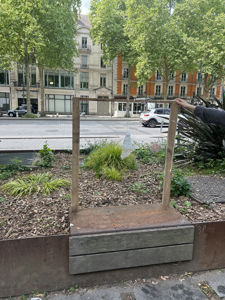 Fichier:Oreille urbaine IMG 5037.jpeg