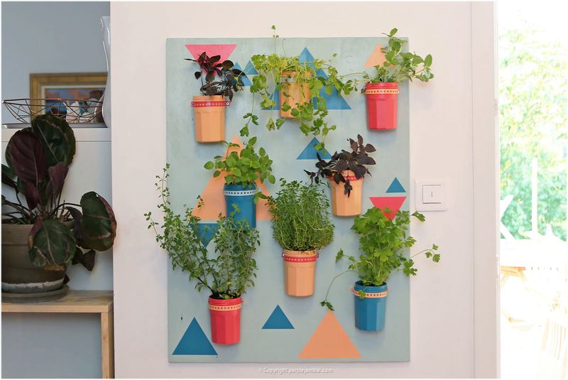 Un mur de plantes aromatiques DIY-cadre-plantes-aromatiques-35.jpg