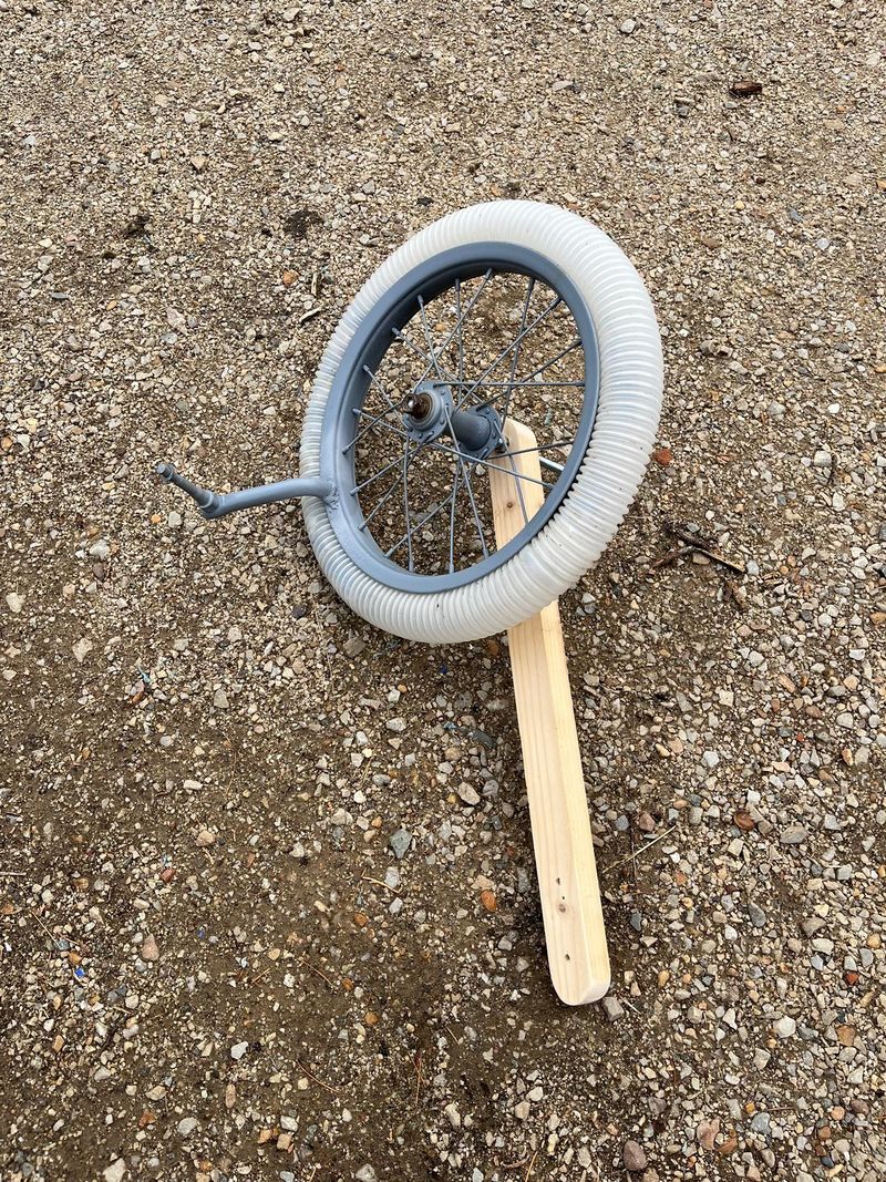 HALTE - Fabrication d un baton de pluie rotatif E04.jpg