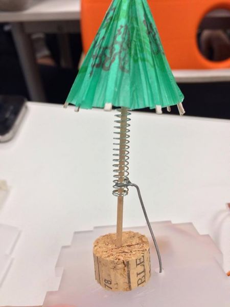 Fichier:Little Umbrella Maxime ittle Umbrella 15151106 10211635245860775 360973693 n.jpg