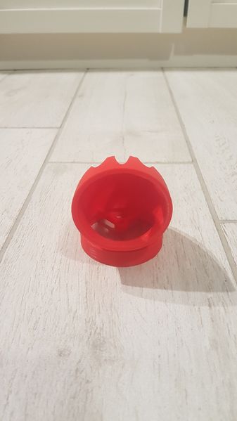 Fichier:Distributeur de croquette chat arduino 20210115 221930.jpg