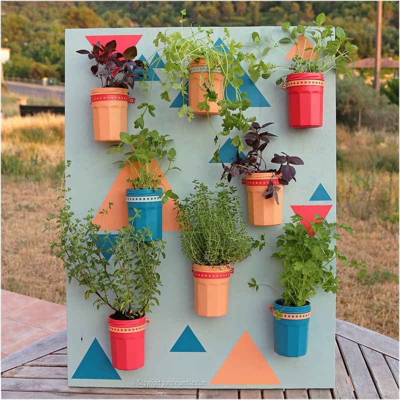 Un mur de plantes aromatiques DIY-cadre-plantes-aromatiques-34.jpg