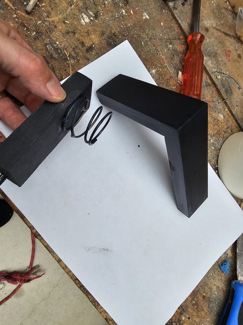 Focalisation 2123825b-98d5-48c6-99c7-f667b36a4e3a.jpeg