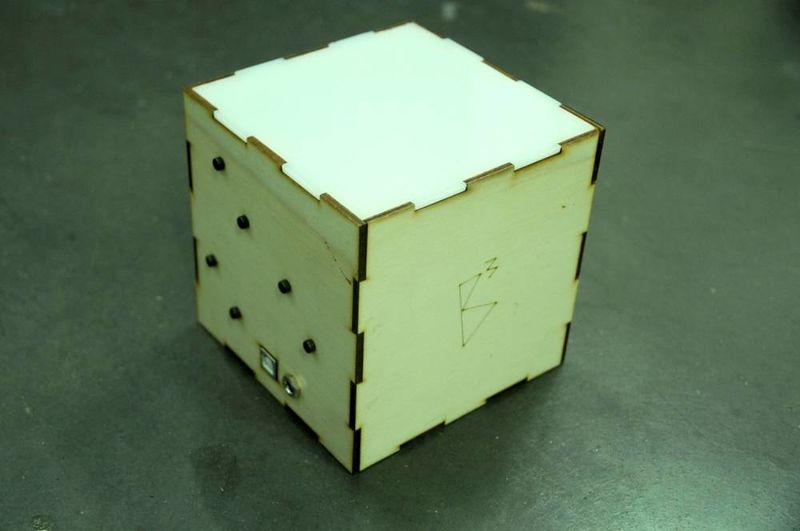 B3 Cube lumineux et sonore b3-box-0.jpg