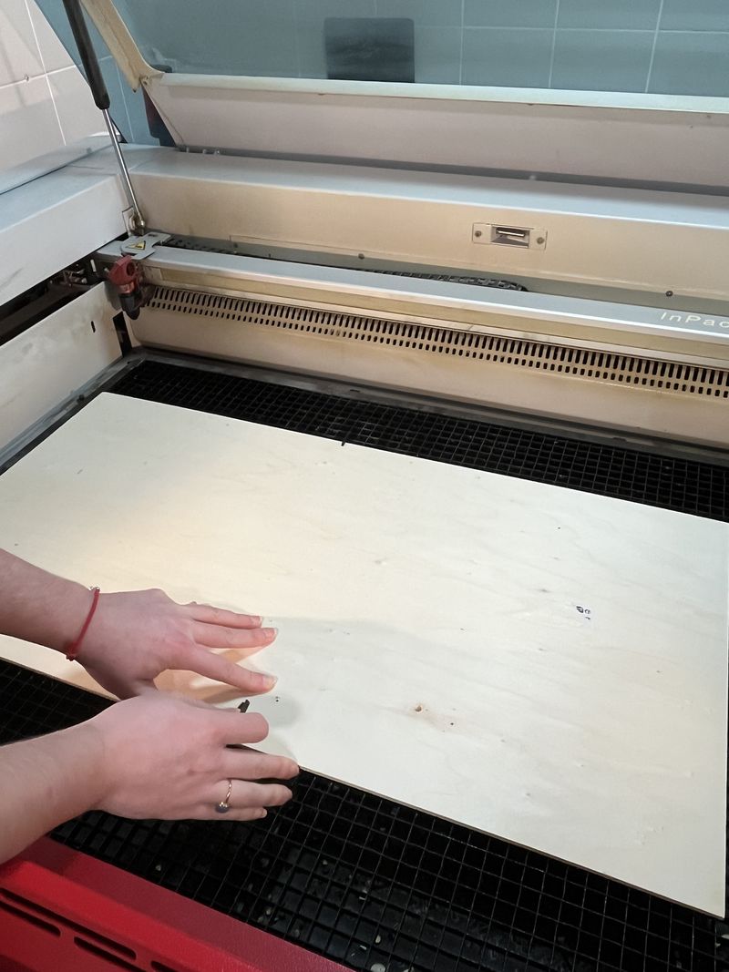 Cr ation de la couverture et quatri me de couverture d un livre en bois IMG 9153.jpg