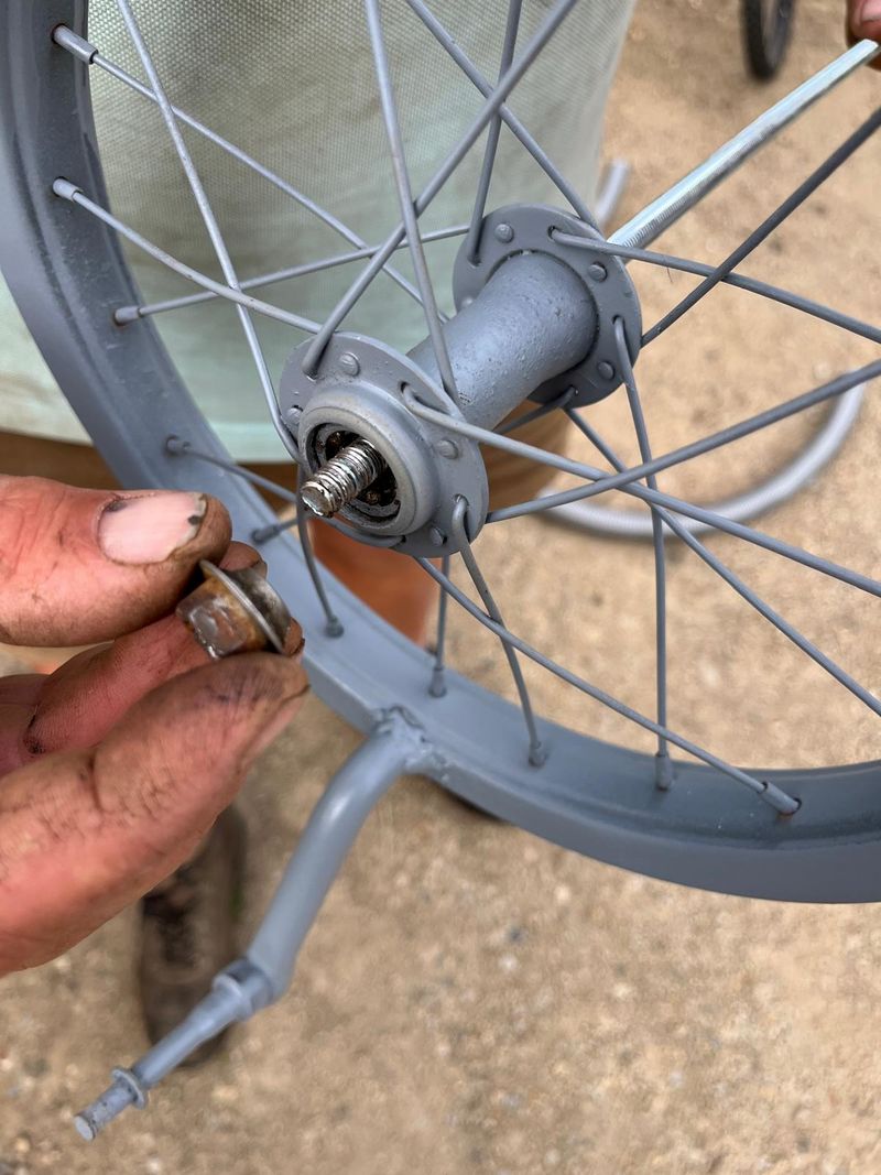 HALTE - Fabrication d un baton de pluie rotatif C03.jpg