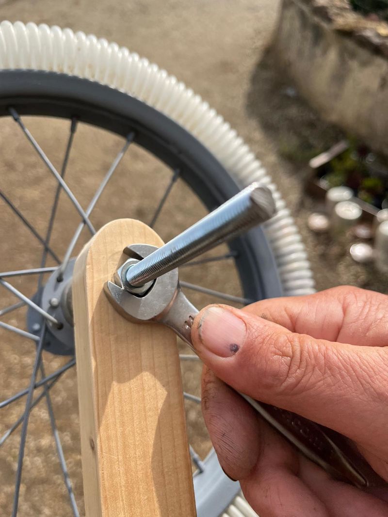 HALTE - Fabrication d un baton de pluie rotatif D05.jpg