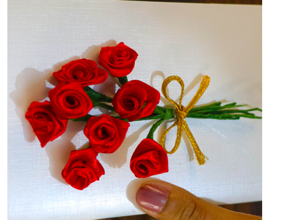 How_to_Make_Beautiful_but_Easy_Handmade_Valentine_s_Day_Card_IMG_3117.JPG