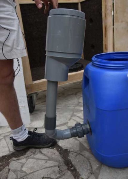 Fichier:Biodigesteur domestique Biodigesteur domestique small bouche.jpg