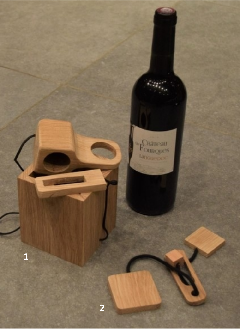 Fabriquer un casse-tête pour une bouteille de vin — Wikifab