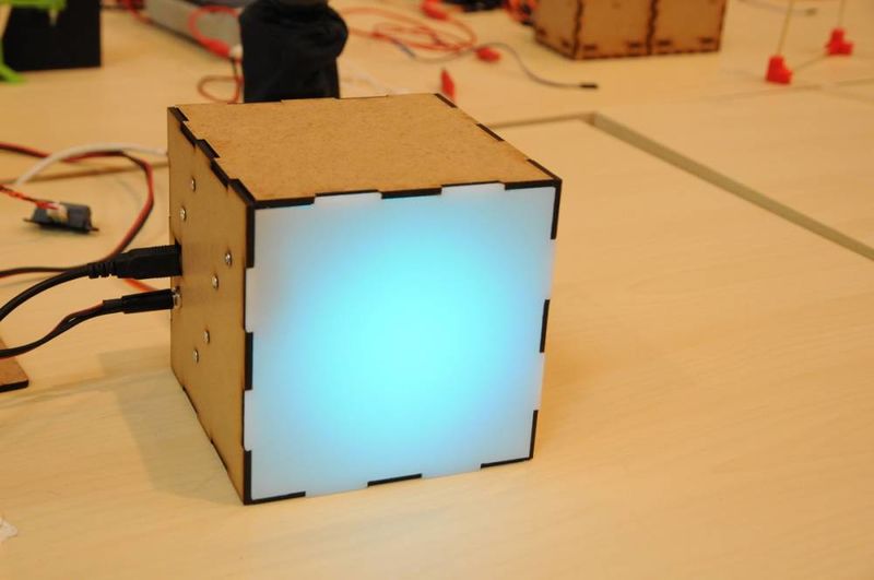B3 Cube lumineux et sonore dsc 4469.jpg