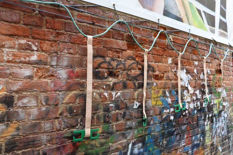 Fichier:DropLine le porte manteau urbain IMG 7281.JPG